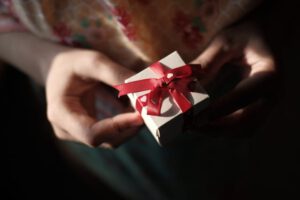 Lees meer over het artikel <strong>Waarom kleine cadeaus vaak het meeste doen</strong>